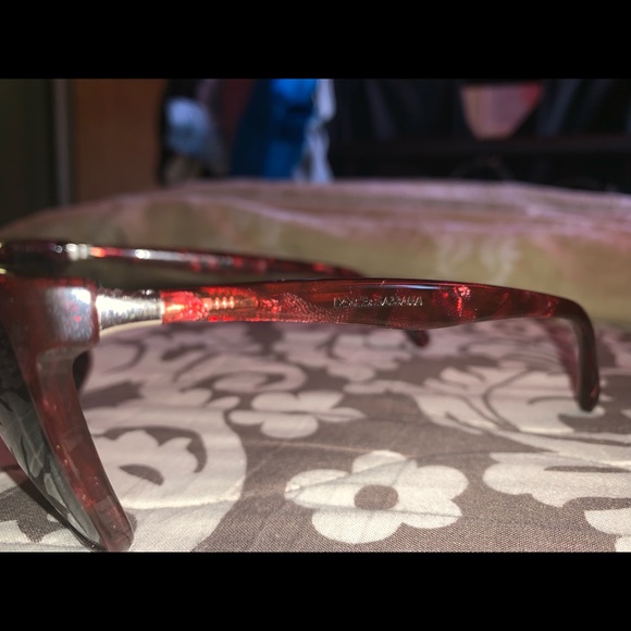 Authentic Dolce and Gabanna Sunglasses - Picture 2 of 6